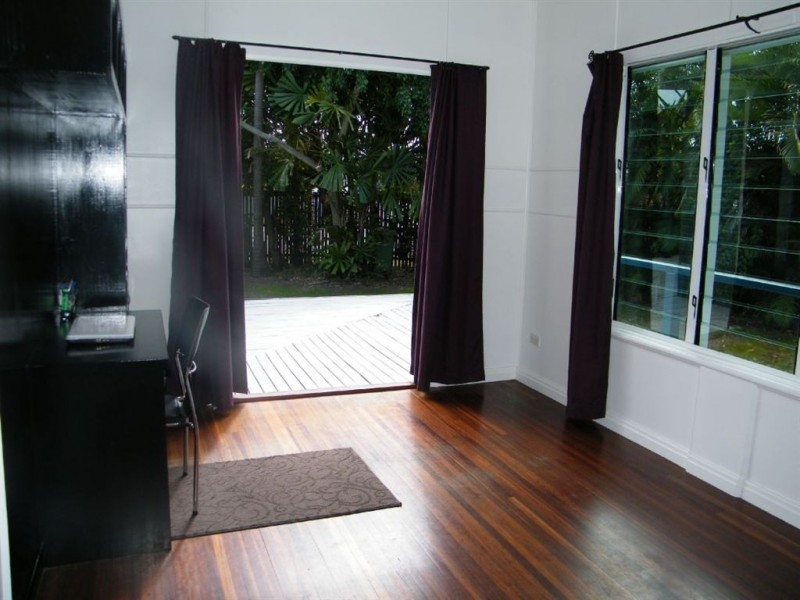 63 George Street, West Mackay QLD 4740