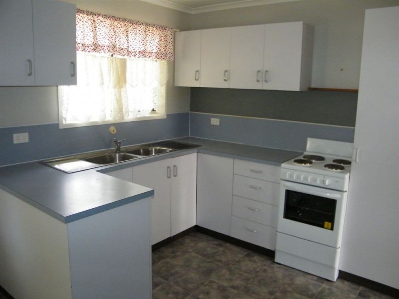 5/7 Holland Street, West Mackay QLD 4740
