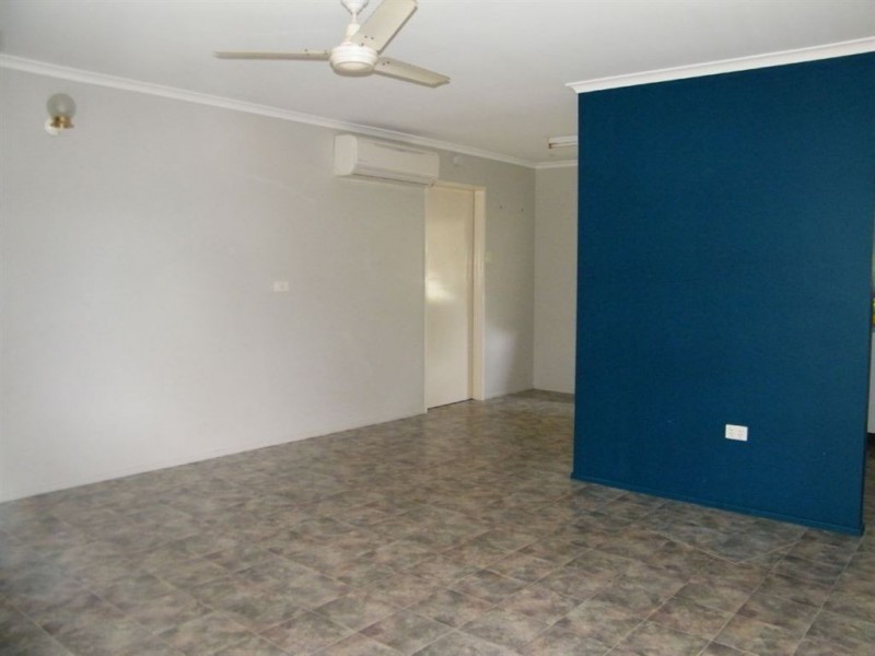 5/7 Holland Street, West Mackay QLD 4740