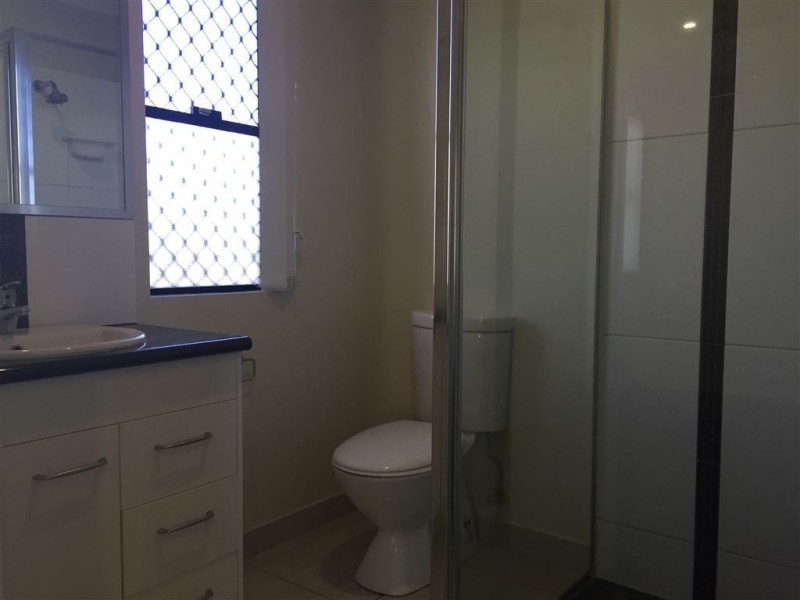 2/5 Prospect Street, Mackay QLD 4740