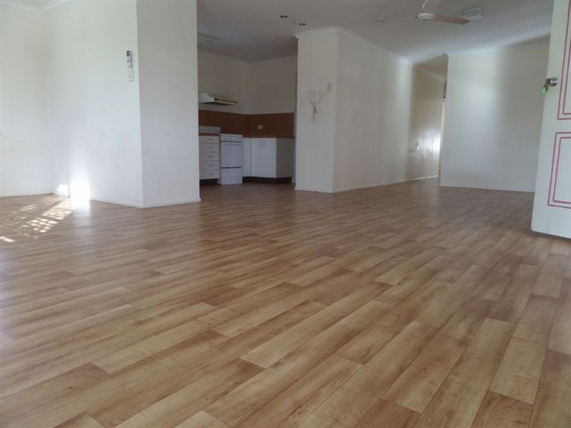 18 Yaralla Avenue, East Mackay QLD 4740