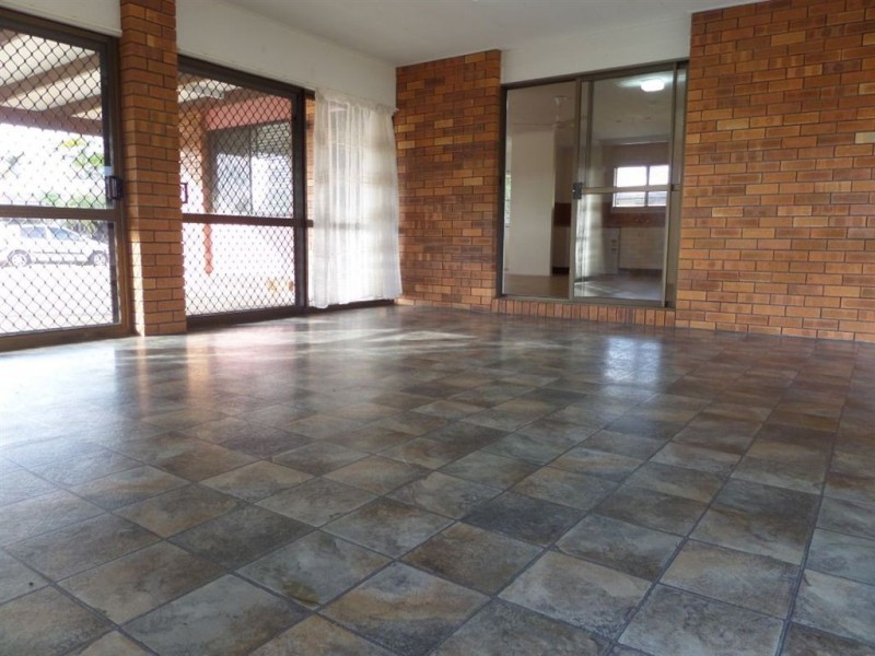 18 Yaralla Avenue, East Mackay QLD 4740