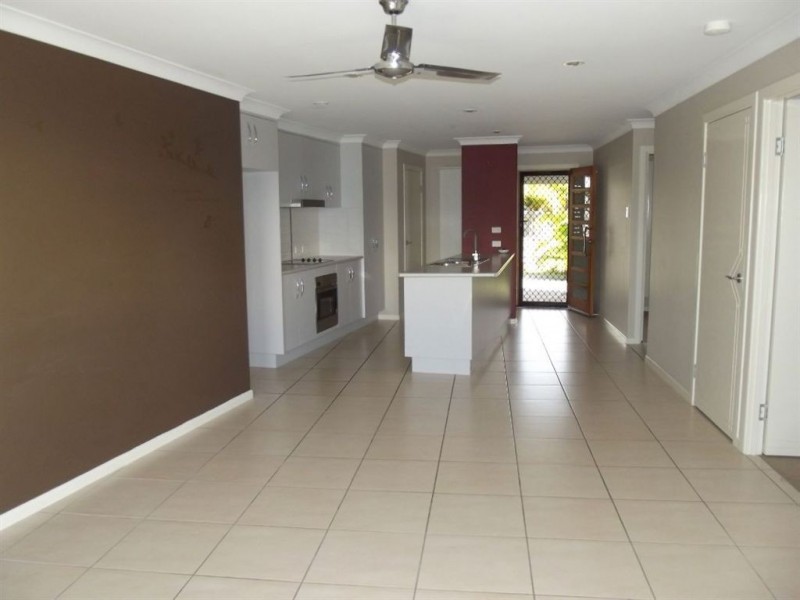 3/36 Slater Avenue, Blacks Beach QLD 4740