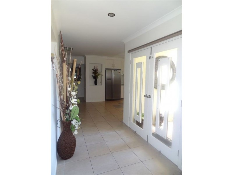 9 Eileen Street, Walkerston QLD 4751