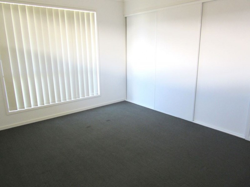 24 Eileen Street, Walkerston QLD 4751