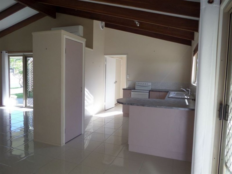 8 Shane Court, Andergrove QLD 4740