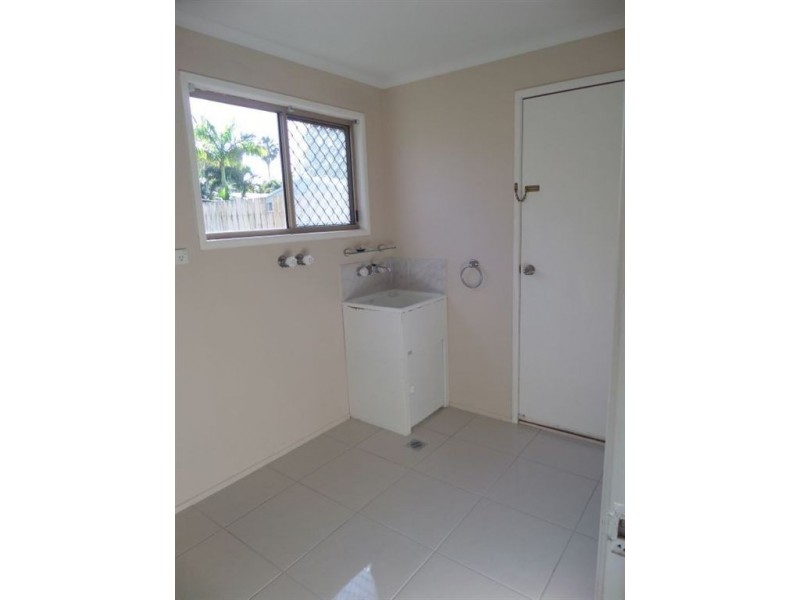 8 Shane Court, Andergrove QLD 4740