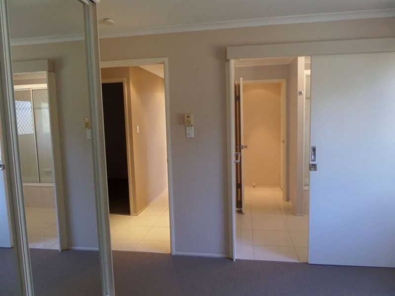 8 Shane Court, Andergrove QLD 4740