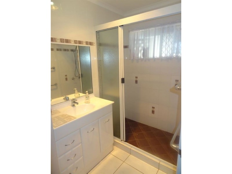 24/107 Shakespeare Street, Mackay QLD 4740