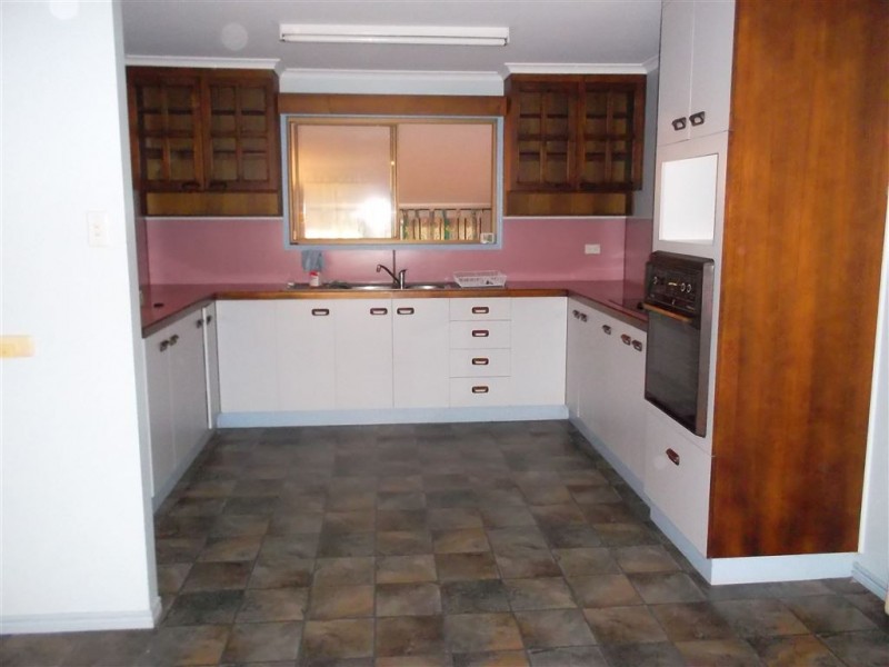 25 A Pugsley Street, Walkerston QLD 4751