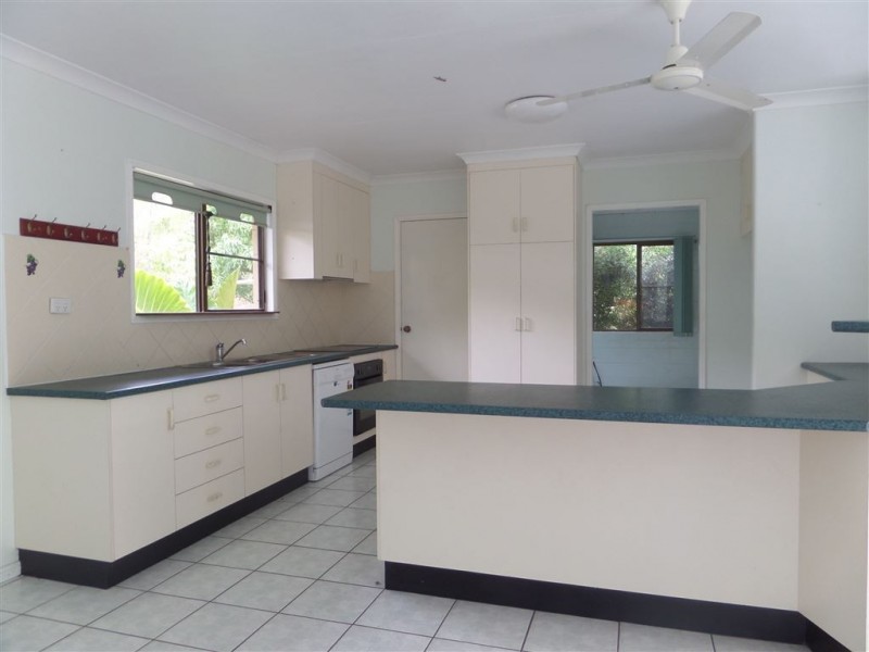 151 Kippen Drive, Ball Bay QLD 4741