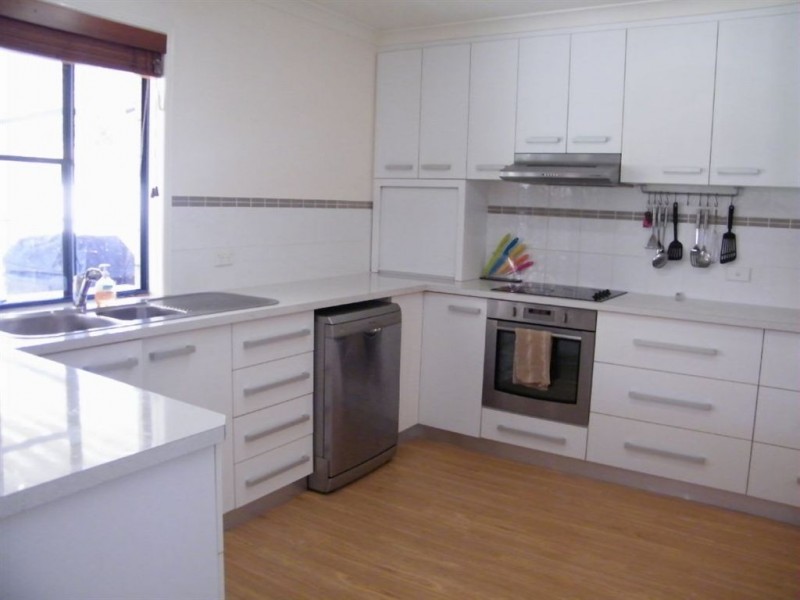 5 Hokins Court, Glenella QLD 4740