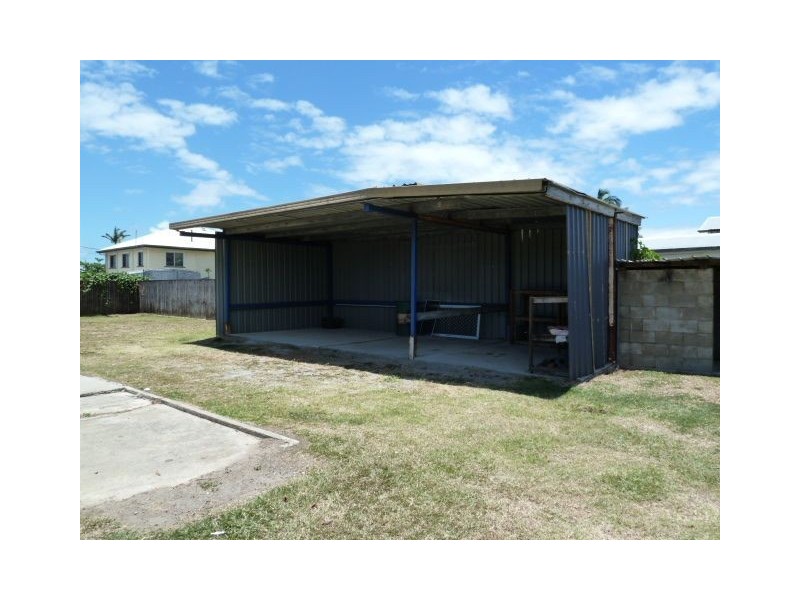 10 Thornber Street, North Mackay QLD 4740