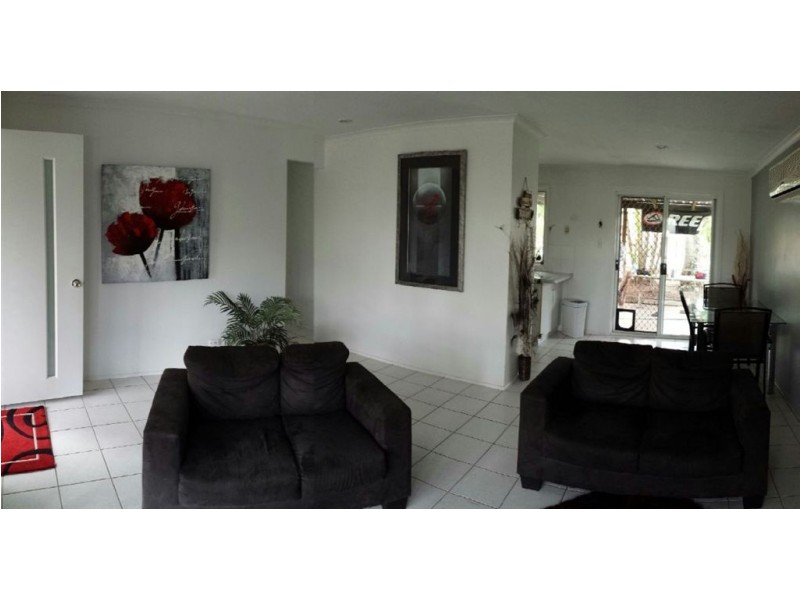 8 Melanie Street, Eimeo QLD 4740