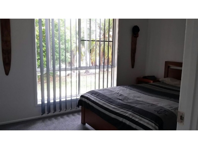 8 Melanie Street, Eimeo QLD 4740