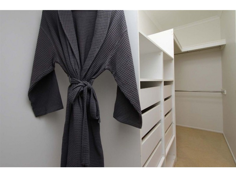 15 Meyer Street, Mount Pleasant QLD 4740