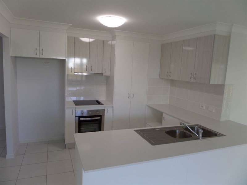 26 Warilla View, Blacks Beach QLD 4740