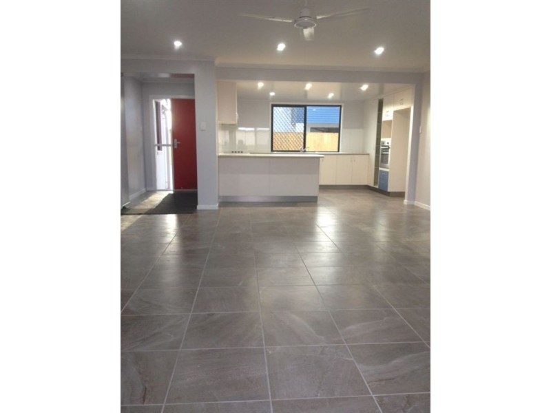 2/74 Rasmussen Avenue, Hay Point QLD 4740