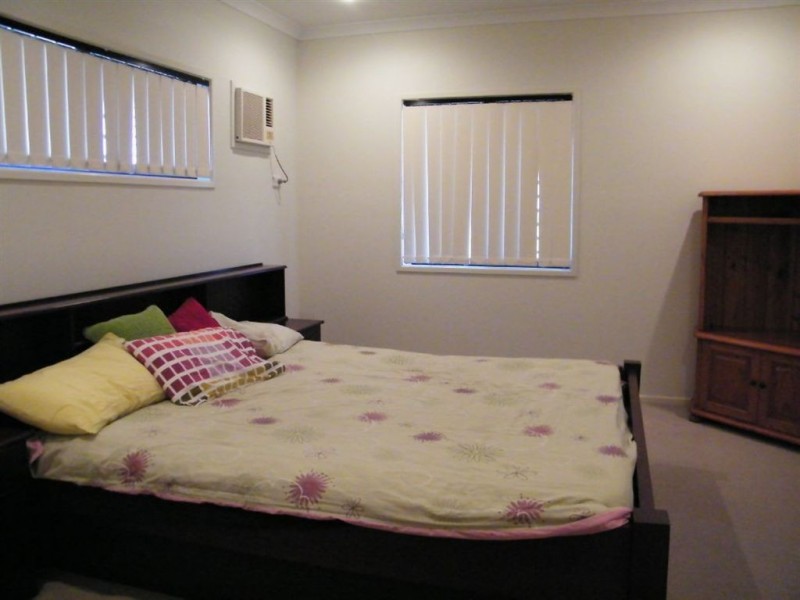 16 Reef Parade, East Mackay QLD 4740