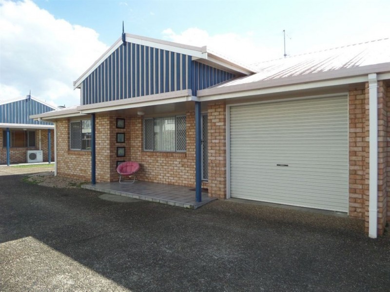 2/379 Shakespeare Street, Mackay QLD 4740