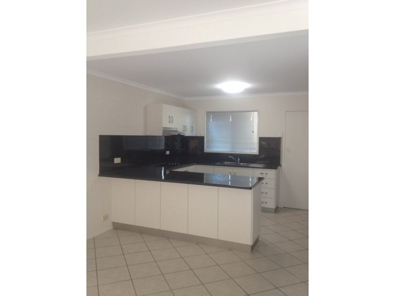 2/38 Hamilton Street, North Mackay QLD 4740