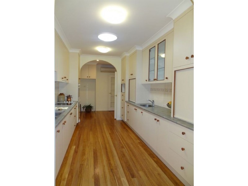 11 Admiralty Way, Bucasia QLD 4750