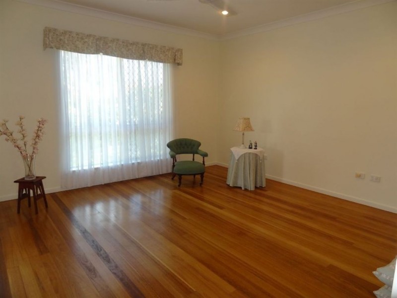 11 Admiralty Way, Bucasia QLD 4750