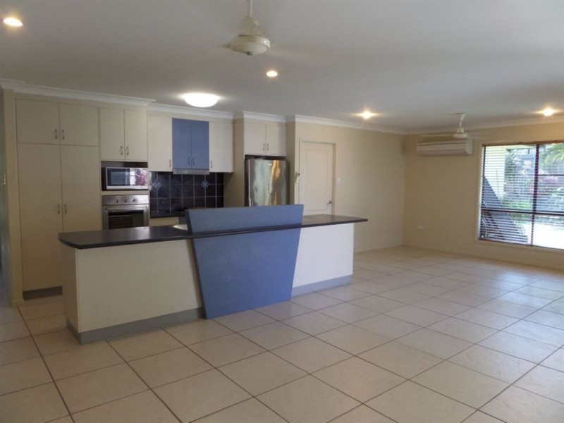 10 Whiting Court, Andergrove QLD 4740