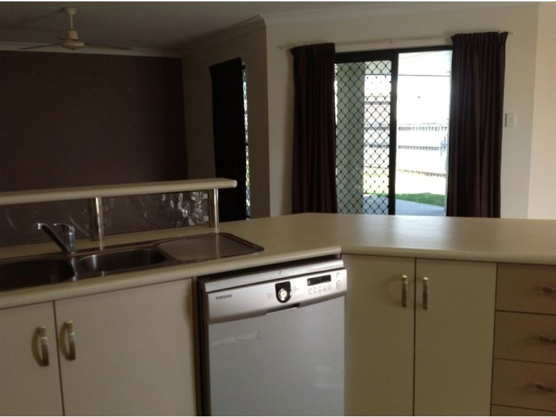 107 Kennys  Road, Marian QLD 4753