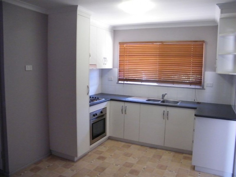 73 Paradise Street, South Mackay QLD 4740