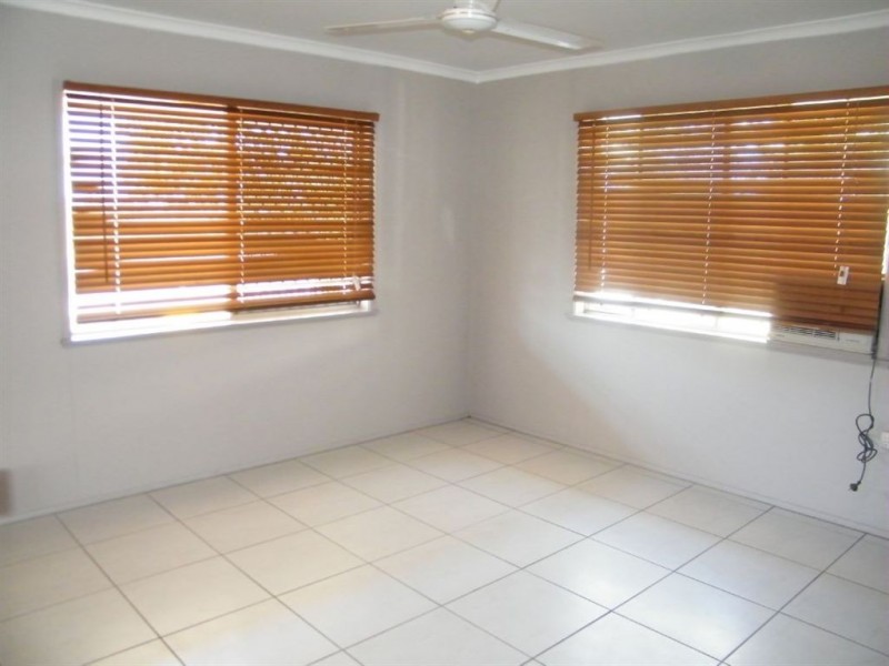 73 Paradise Street, South Mackay QLD 4740