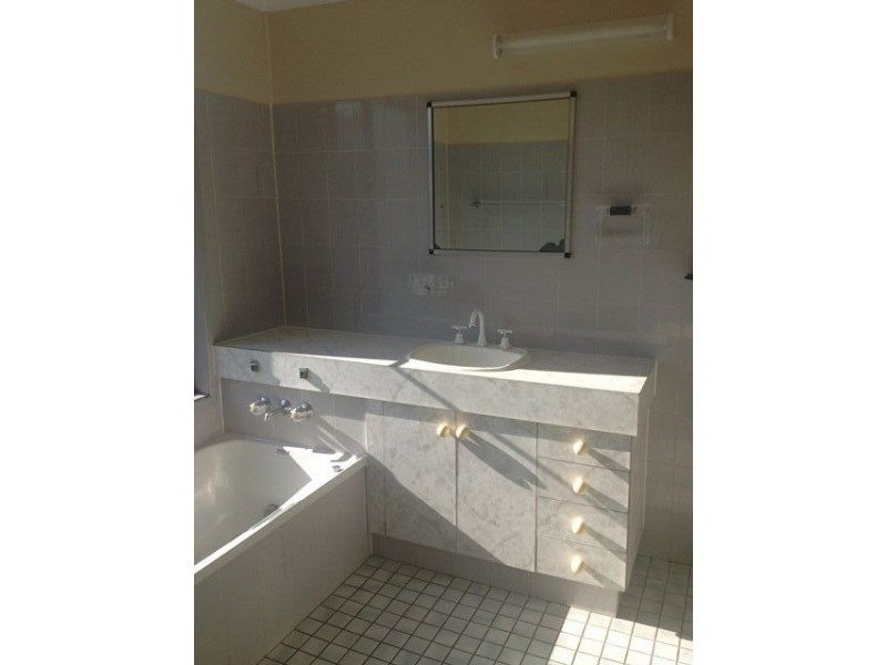 49 Rasmussen Avenue, Hay Point QLD 4740