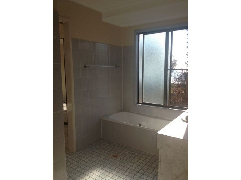 49 Rasmussen Avenue, Hay Point QLD 4740