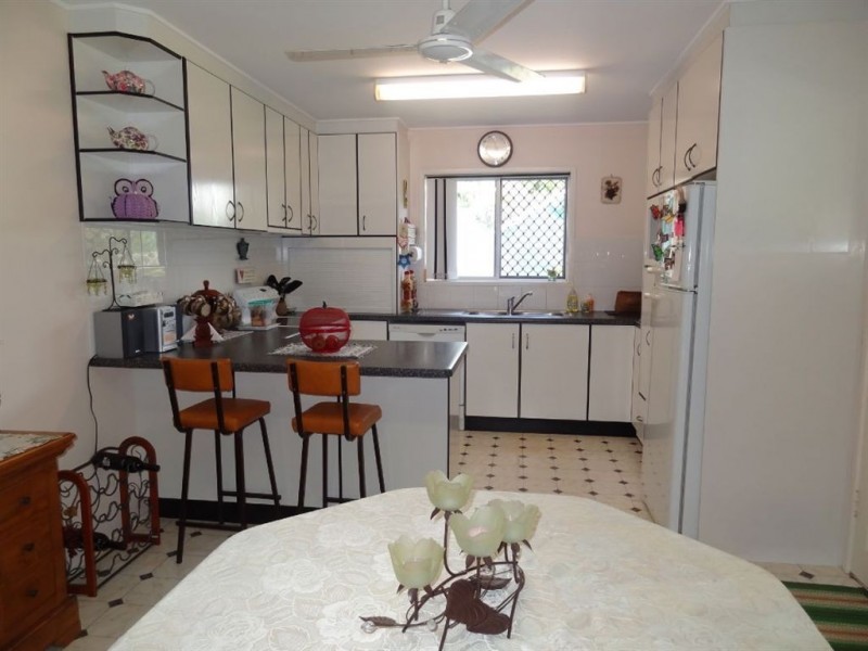 11 Wattle Street, Andergrove QLD 4740