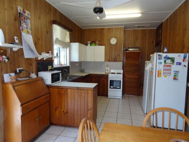 167 Broadsound Road, Ooralea QLD 4740