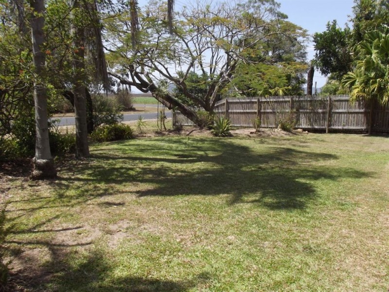 16 Caroline Street, Mirani QLD 4754
