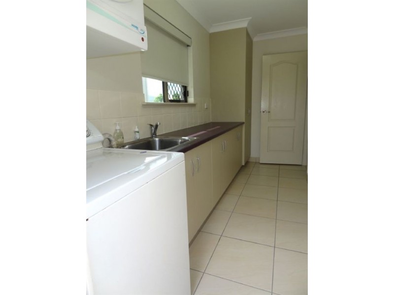 25 Peacock Place, Marian QLD 4753