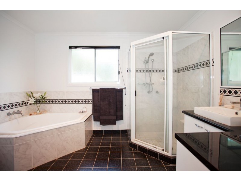 32 Admiral Drive, Dolphin Heads QLD 4740