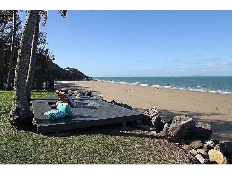 66 Bourke Street, Blacks Beach QLD 4740