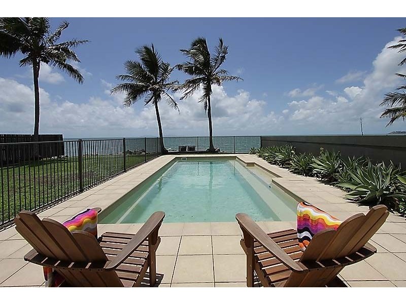 66 Bourke Street, Blacks Beach QLD 4740