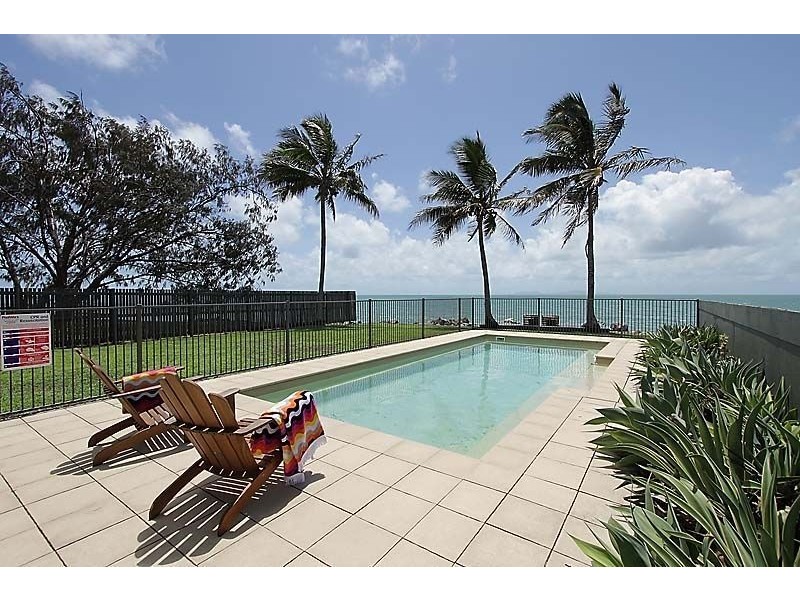 66 Bourke Street, Blacks Beach QLD 4740