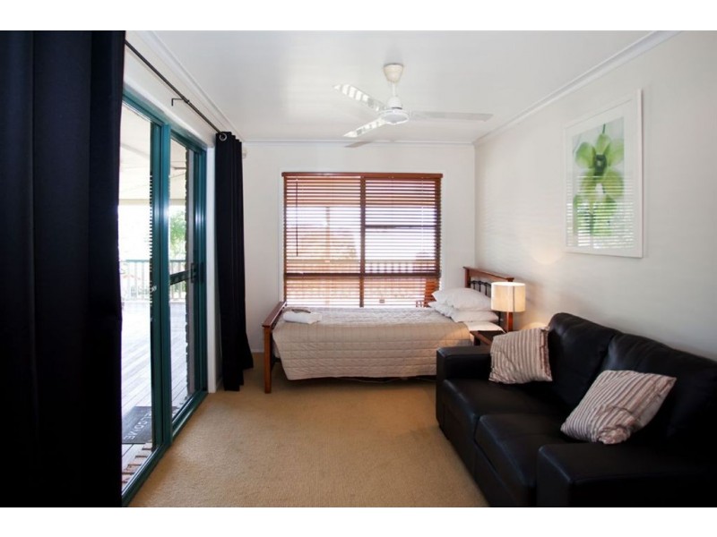 29 McLaughlin Drive, Eimeo QLD 4740