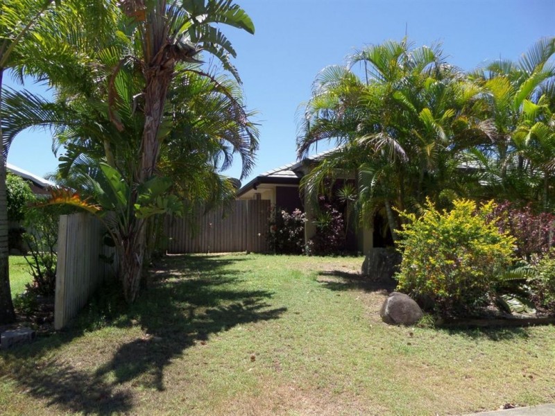 66 Royal Sands Boulevard, Bucasia QLD 4750
