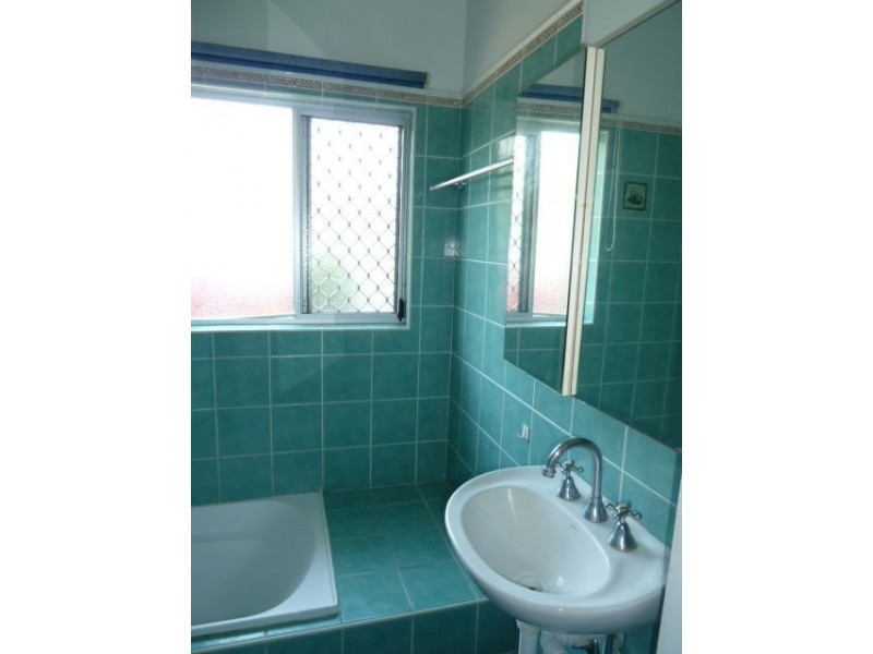 6 Macarthur Street, South Mackay QLD 4740