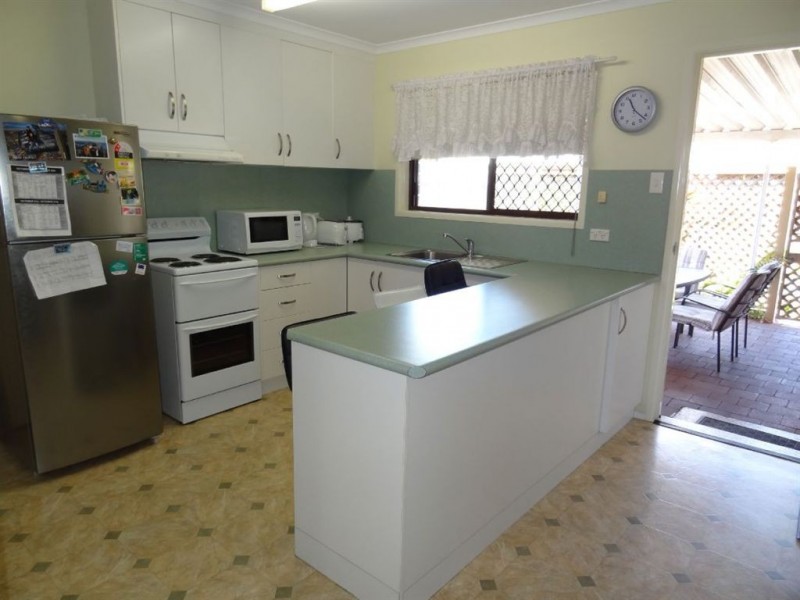 8/107 Shakespeare Street, Mackay QLD 4740
