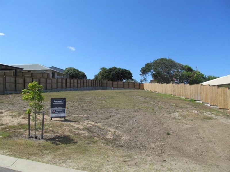 4 Bensara Crescent, Beaconsfield QLD 4740