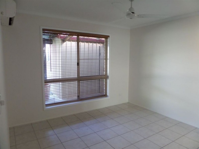 8 Langer Street, Eimeo QLD 4740