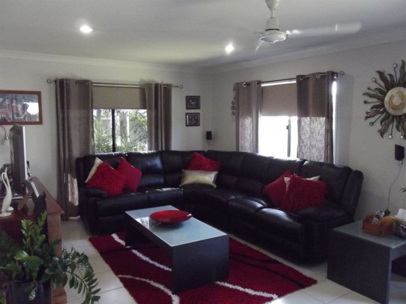 20 Debbiesue Drive, Mount Pleasant QLD 4740