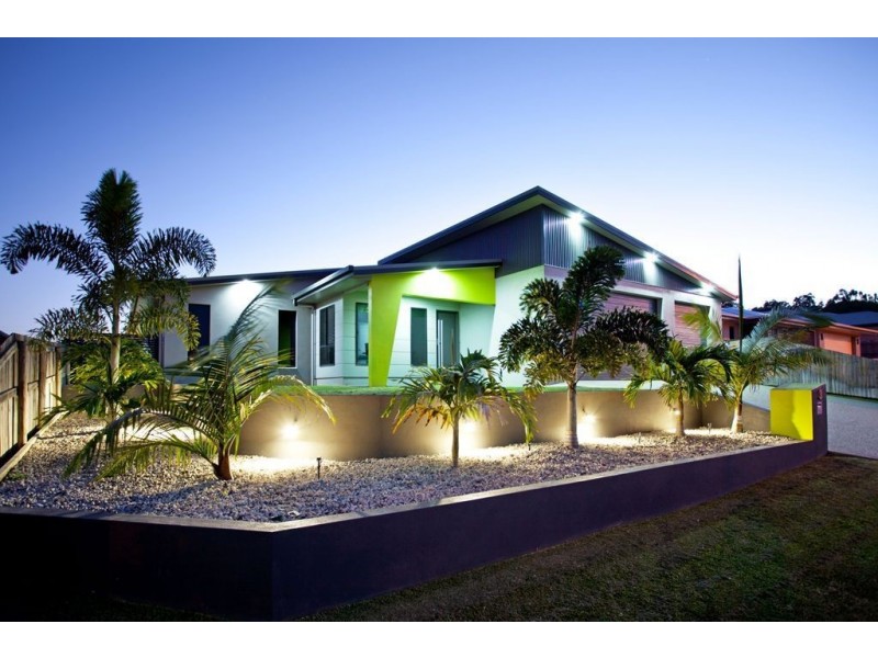 3 McIlwraith Way, Rural View QLD 4740