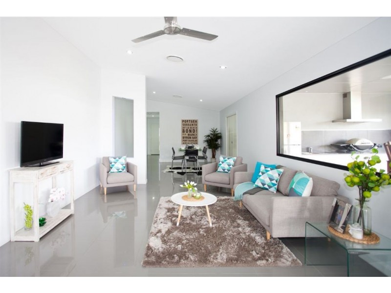 3 McIlwraith Way, Rural View QLD 4740